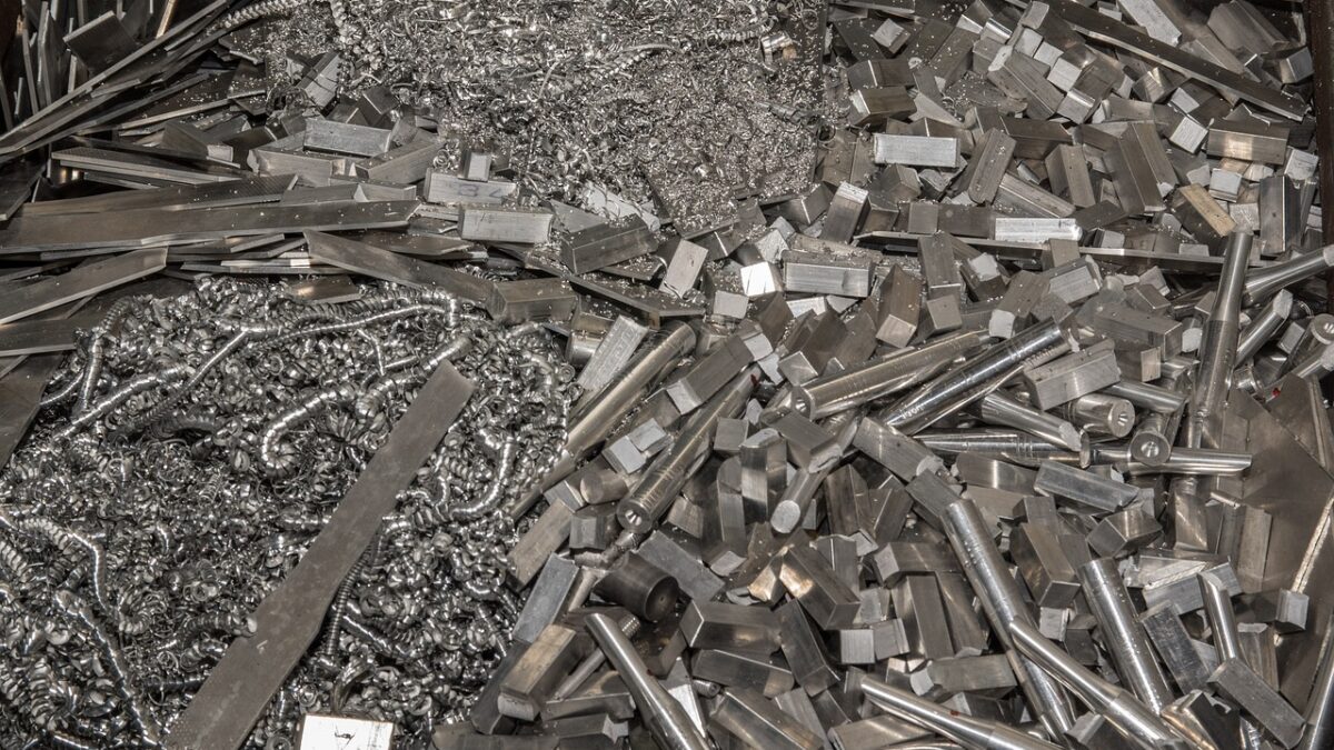 Лом алюминия, свинца Цена лома алюминия от 1 кг. 10 лет на рынке металлолома.